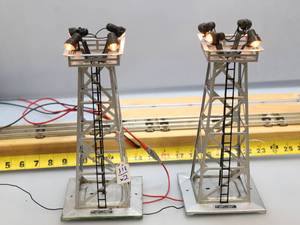 lot 111 image: 395 Silver Floodlight Tower (heavier)