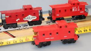 lot 114 image: Lionel Caboose Collection