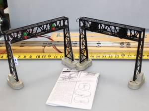 lot 128 image: Operating Signal Bridge