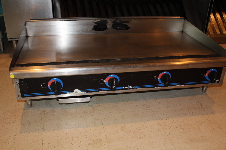 lot 11 image: 48 Star Max Griddle