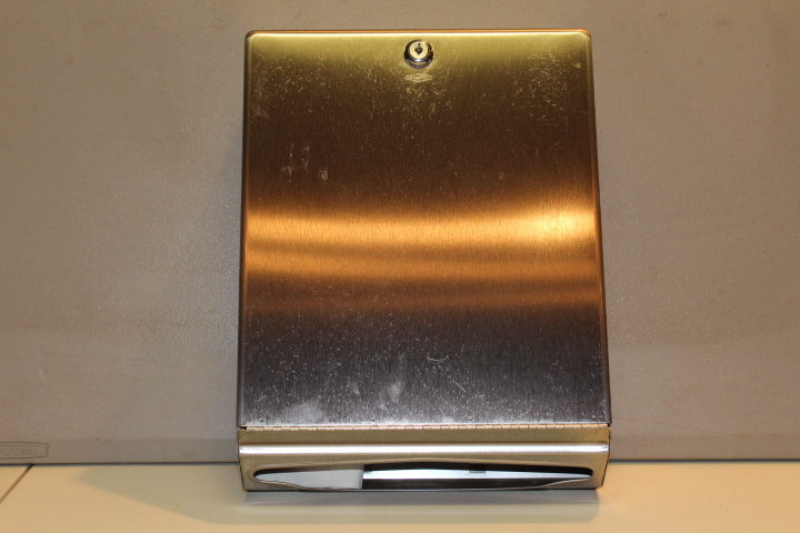 lot 37 image: Paper towel dispenser