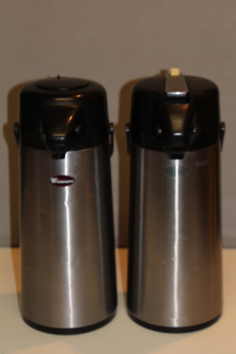 lot 41 image: Air Pots