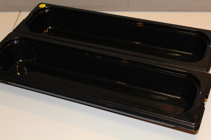 lot 51 image: Half size long pans