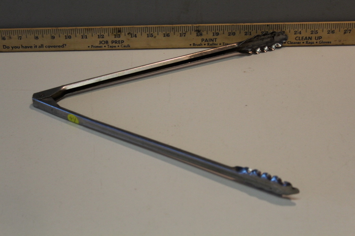 lot 94 image: Tongs