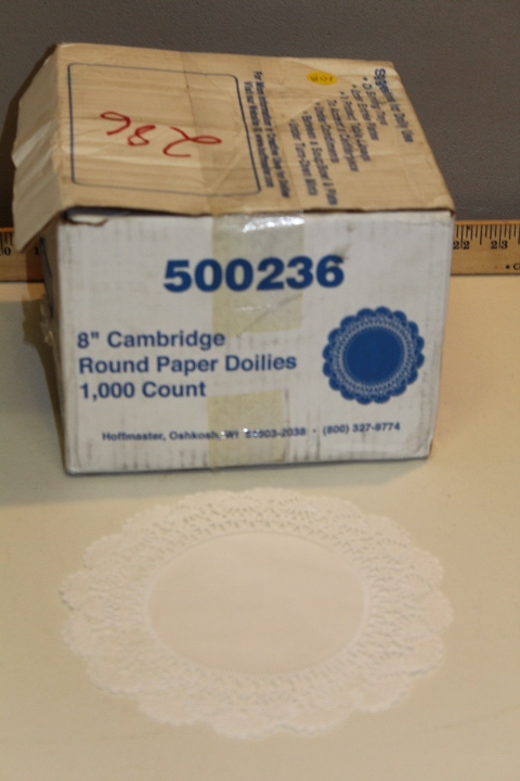 lot 108 image: Doilies