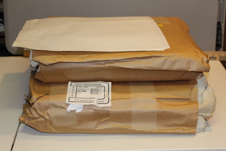lot 114 image: Paper bags