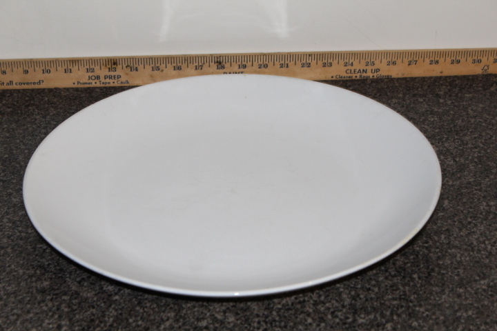 lot 146 image: Platter