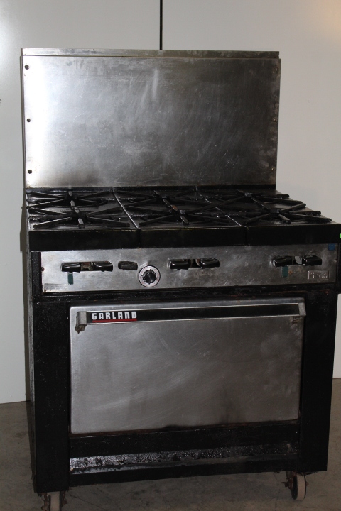 lot 57 image: Garland 6 burner range