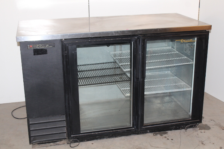 lot 10 image: Glass Door Bar Back by True