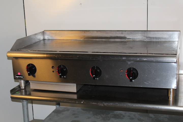 lot 12 image: 4 Flat top Grill  Griddle - Heavy Duty 1 thick plate