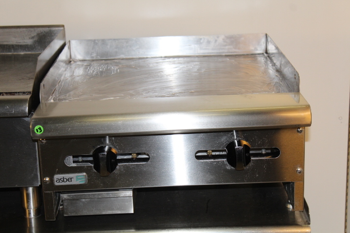 lot 13 image: 2 Flat top Grill  Griddle