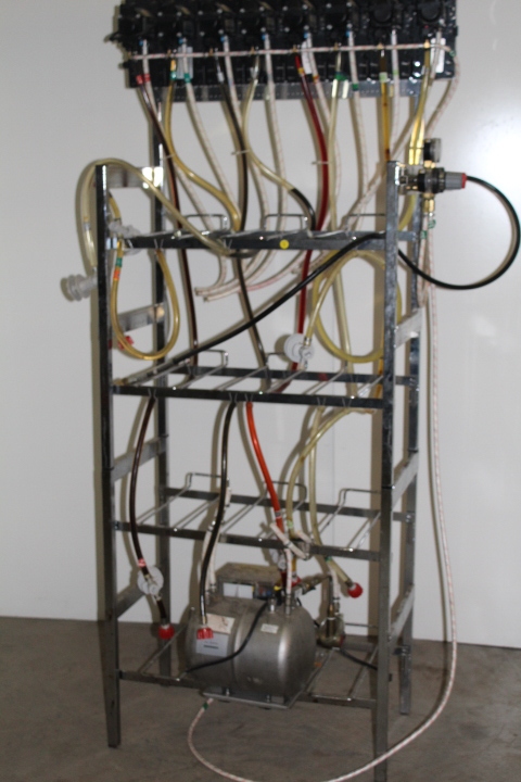 lot 32 image: Syrup pumps and carbonation machine