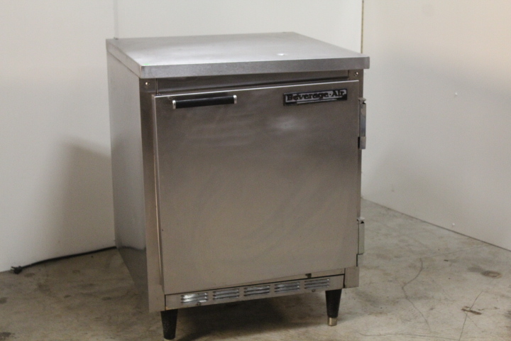 lot 68 image: Work Top refrigerator  cooler by Beverage Air