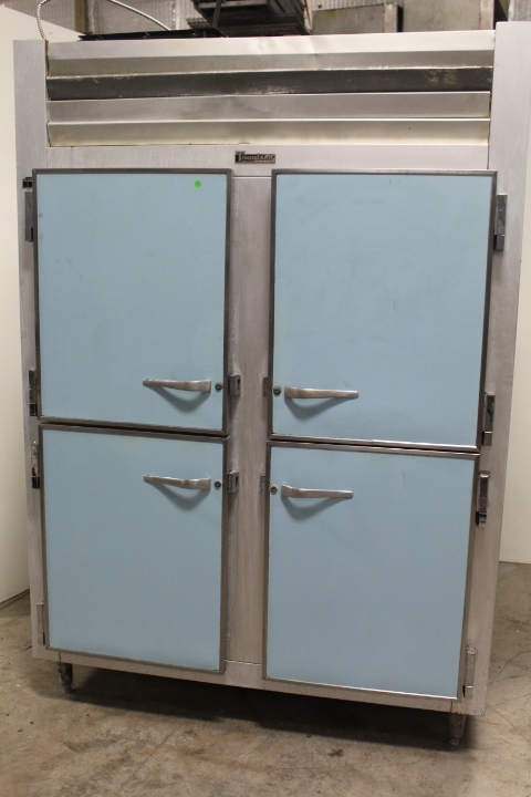 lot 43 image: Refrigerator Cooler by Traulsen