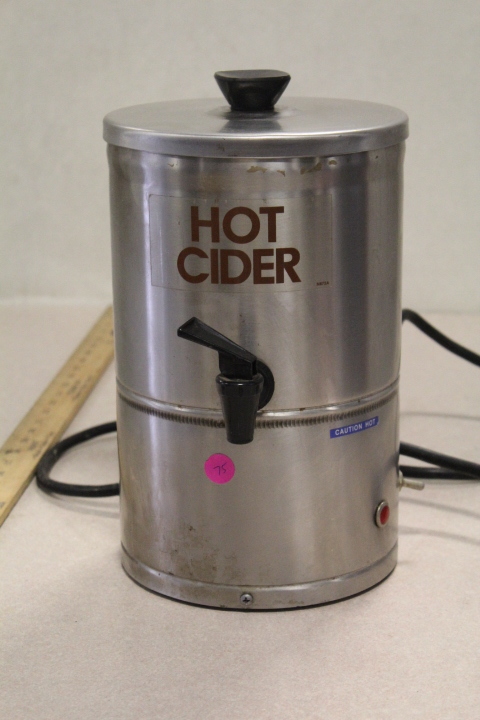 lot 75 image: Syrup Warmer dispenser by cecilware