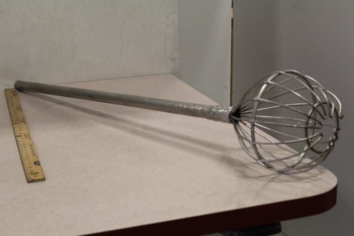 lot 78 image: Kettle Whip