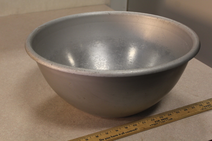 lot 132 image: Large Aluminum mixing bowl