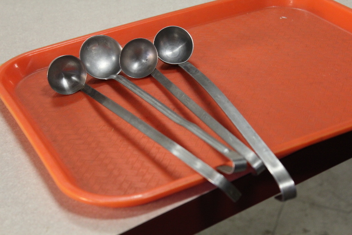 lot 145 image: 1 Ounce ladle lot