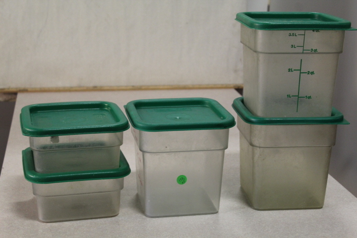 lot 158 image: Cambro containers