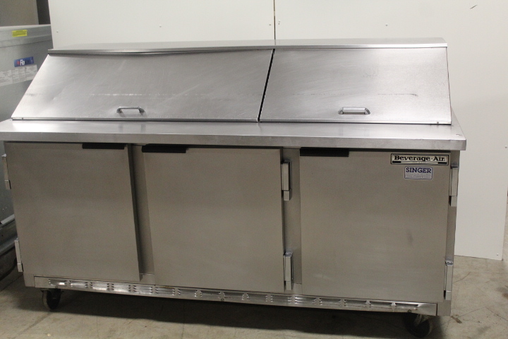 lot 8 image: 6 MEGA TOP Salad  Sandwich Prep Table by Bev Air