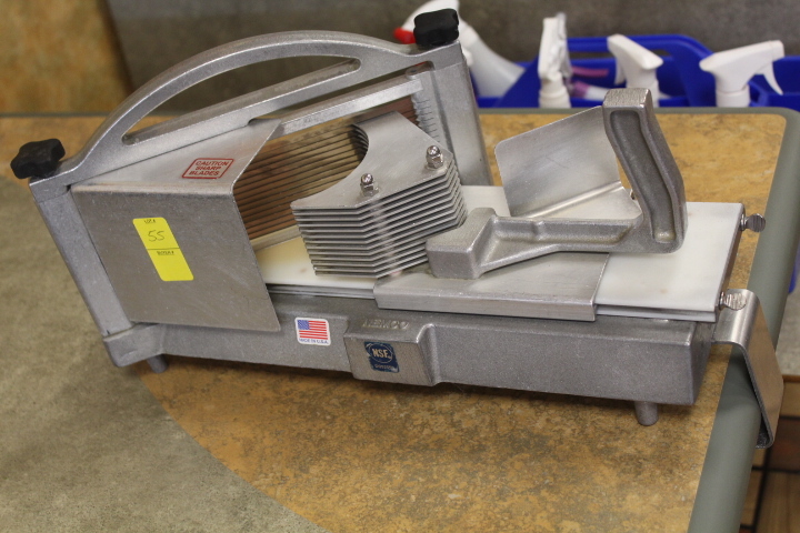 lot 55 image: Tomato Slicer