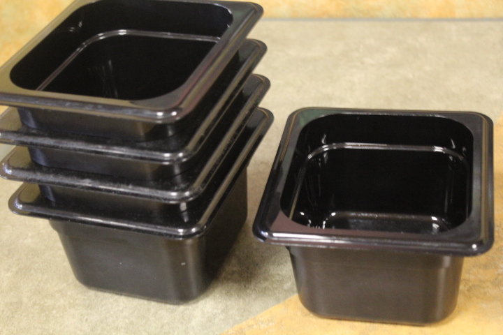 lot 68 image: 16 th insert pans