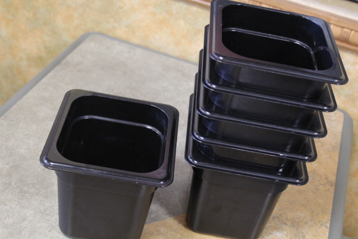 lot 69 image: 16 th insert pans