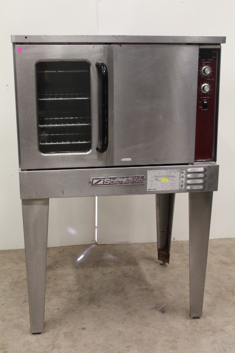 lot 1 image: Southbend Convection Oven
