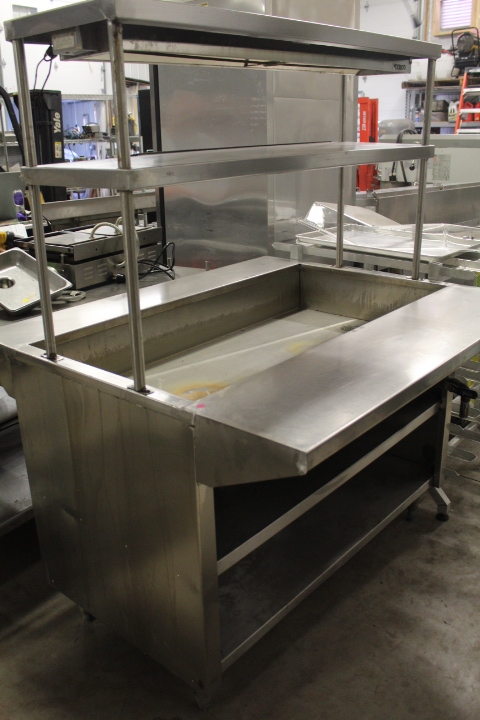 lot 26 image: Gas Steam Well Table