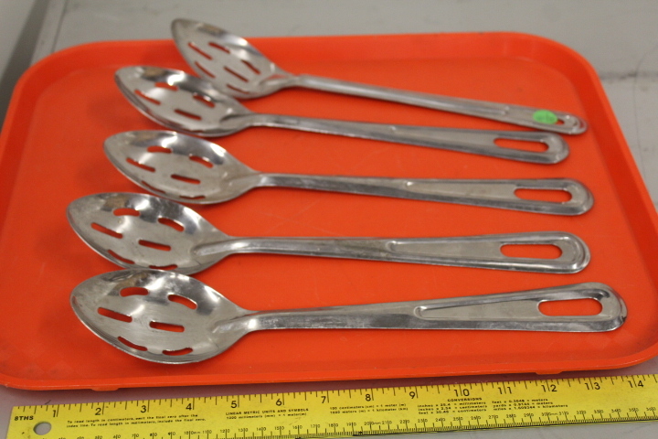 lot 98 image: 13 Slotted Spoons
