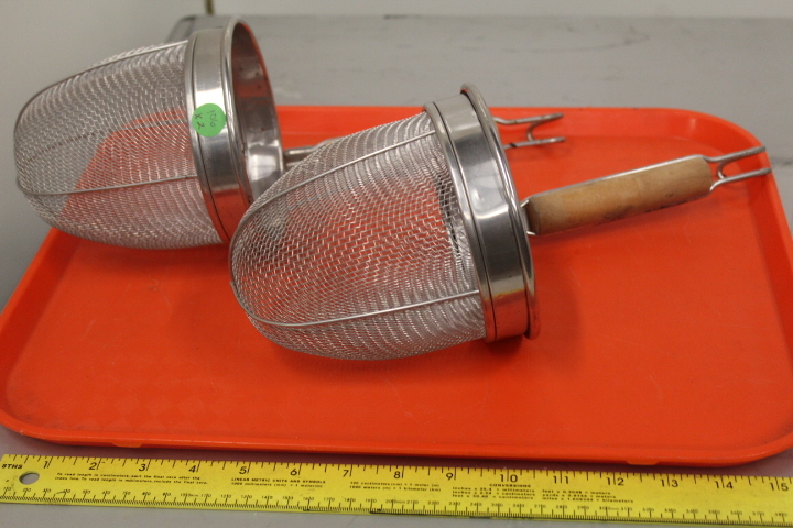 lot 106 image: Mesh Strainers