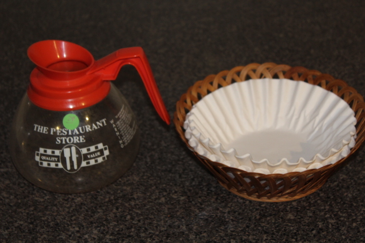 lot 29 image: coffee pot and filters