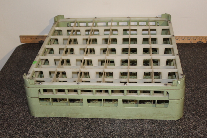 lot 60 image: dish washer rack