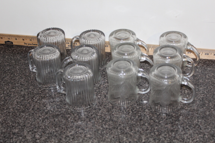 lot 70 image: glassware