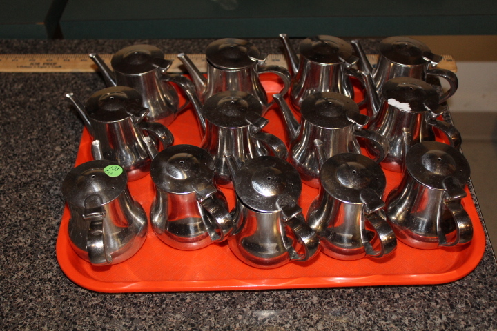 lot 131 image: Creamers