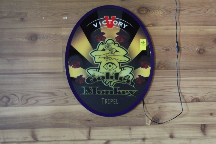 lot 7 image: Golden Monkey by Victory