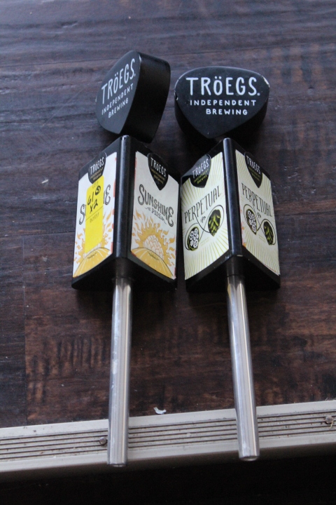 lot 61 image: Tap Handles