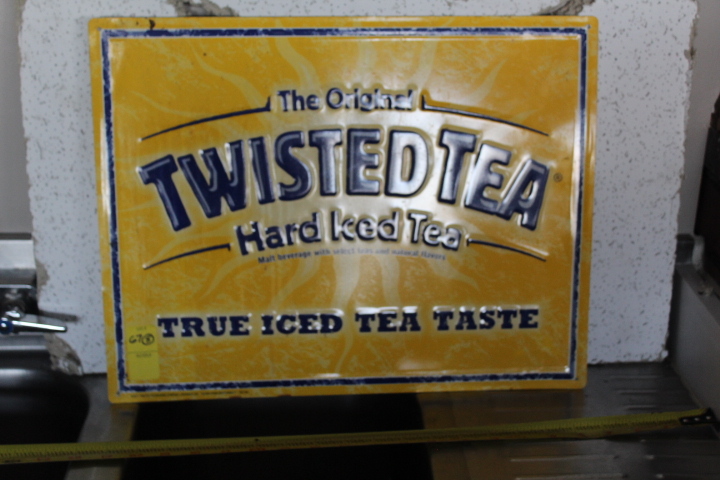 lot 67 image: Twisted Tea Sign