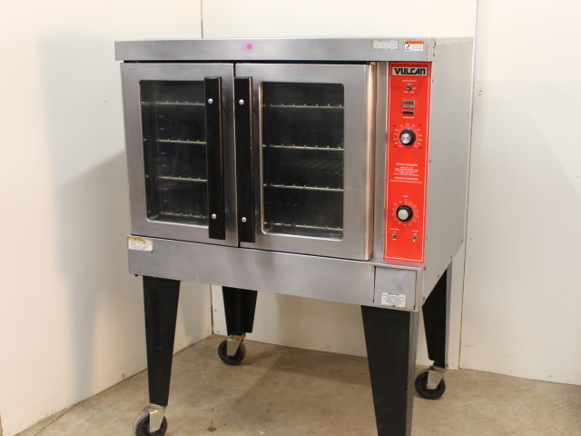 lot 13 image: Vulcan Full Size Convection Oven