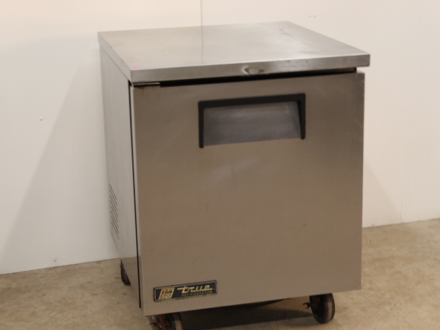 lot 25 image: True Under Counter Refrigerator