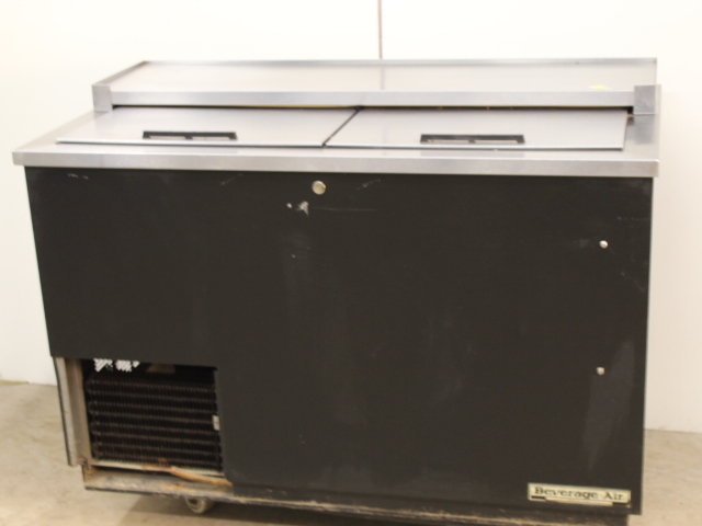 lot 49 image: Bottle Cooler