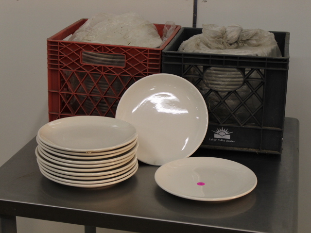 lot 154 image: China - Plates - Used