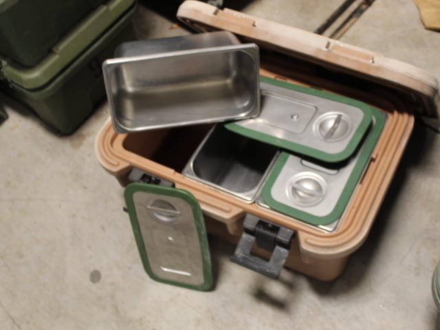 lot 141 image: Food Catering Box