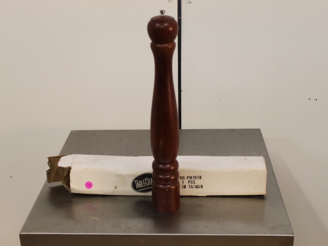 lot 178 image: Pepper Mill
