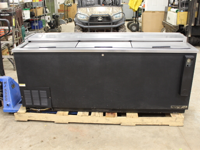lot 65A image: Beverage Air Bottle Cooler