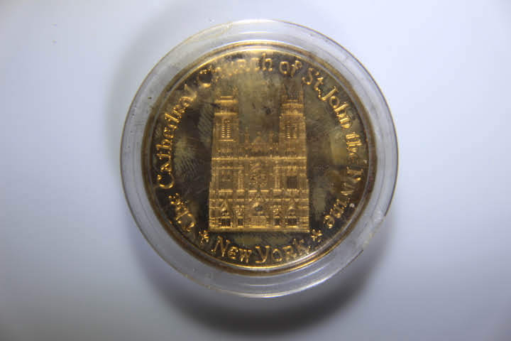lot 118 image: St Johns Token