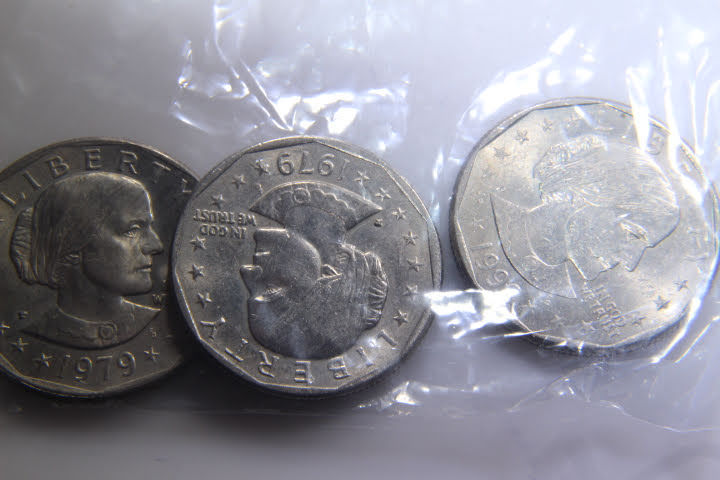 lot 143 image: 3- Susan B Anthony Dollar