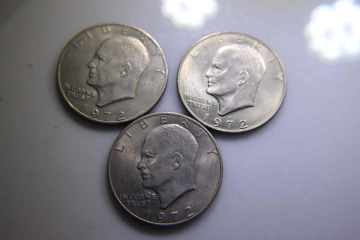 lot 146 image: 3- 1972 IKE $1 Dollar