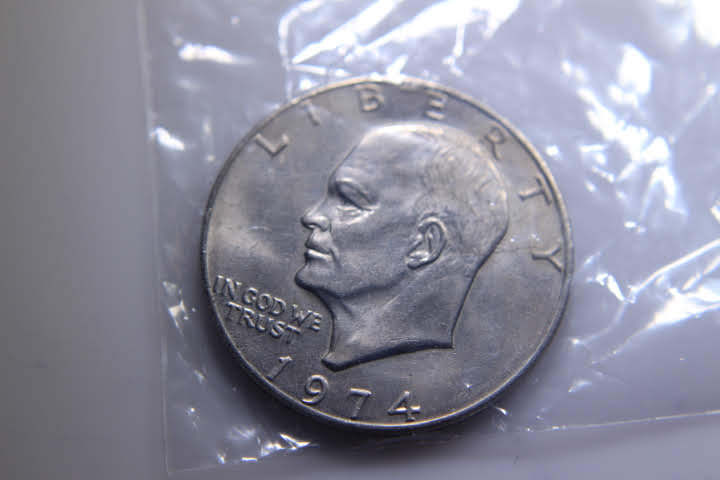 lot 148 image: 1- 1974 IKE $1 Dollar