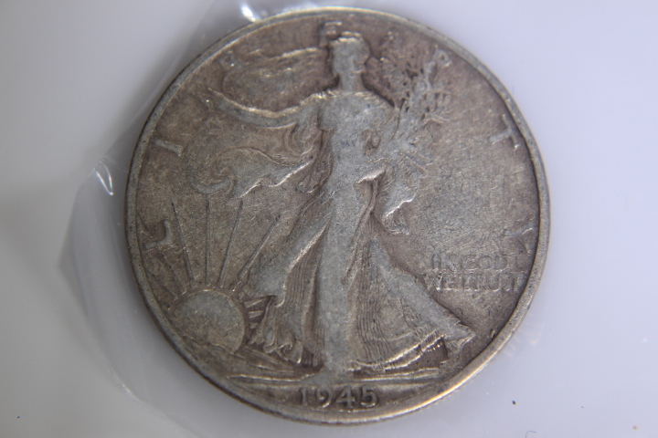 lot 28 image: 1- 1945 Walking Liberty Half Dollar - 50C